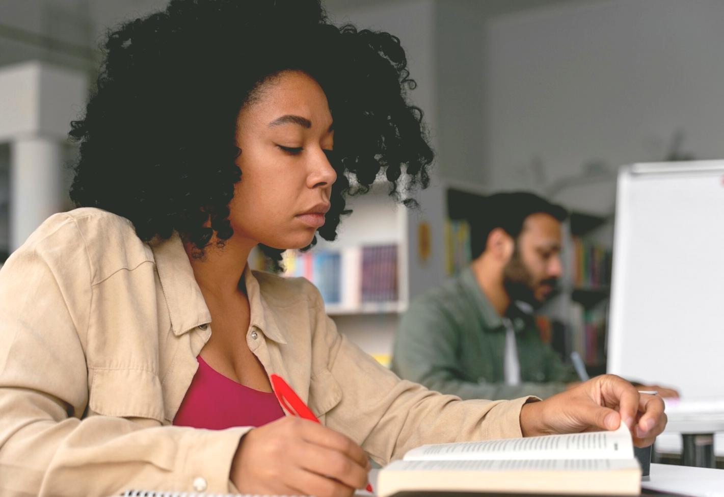 Desarrollo de plataforma educativa online