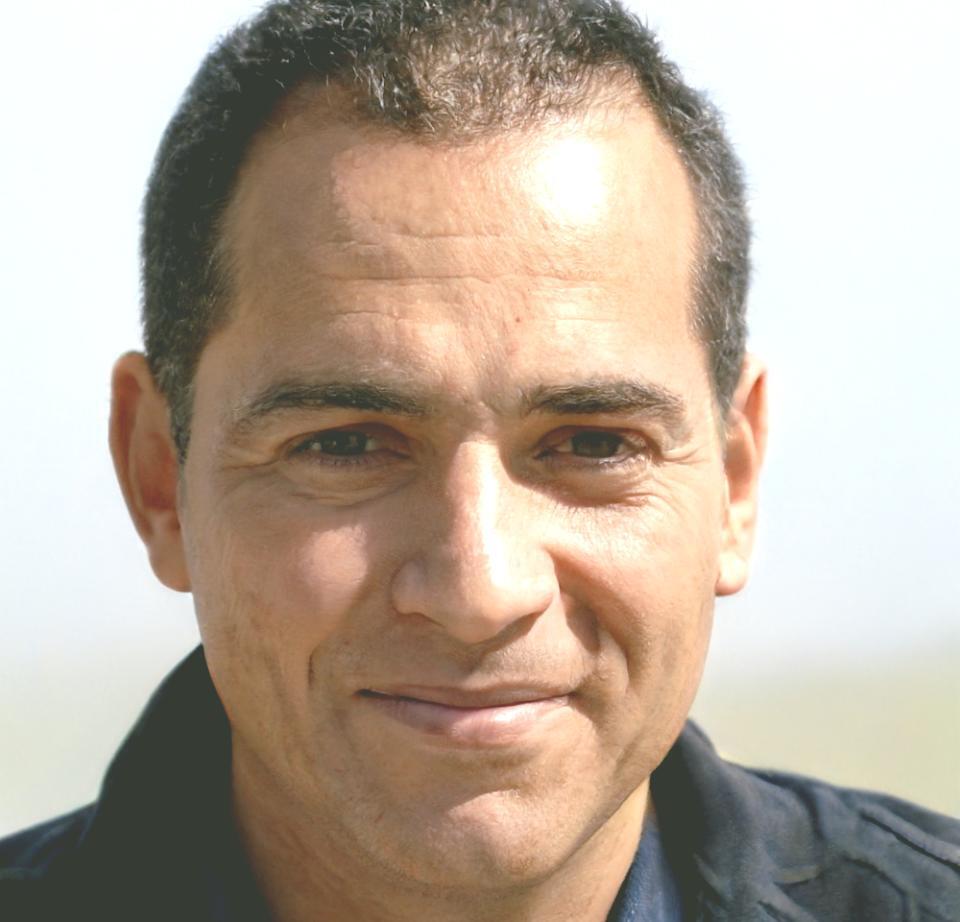 Retrato de Carlos Mendoza